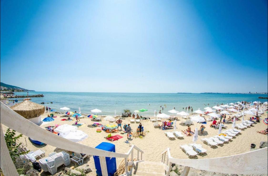 Single Apartment in Prestige Fort Beach Sveti Vlas Buitenkant foto