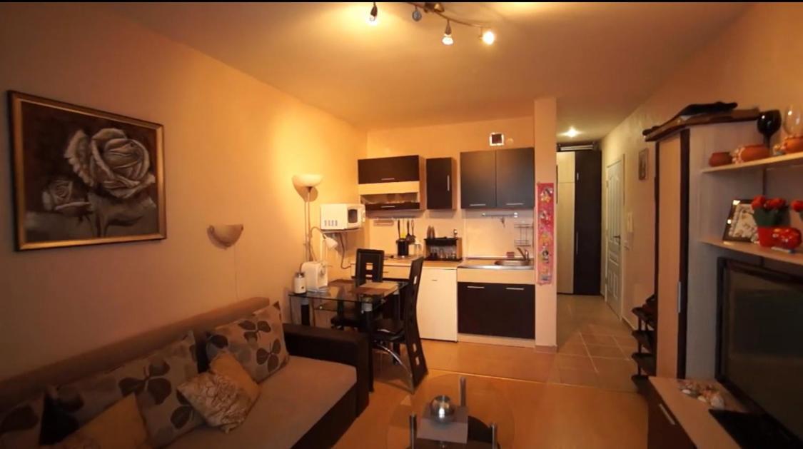 Single Apartment in Prestige Fort Beach Sveti Vlas Buitenkant foto