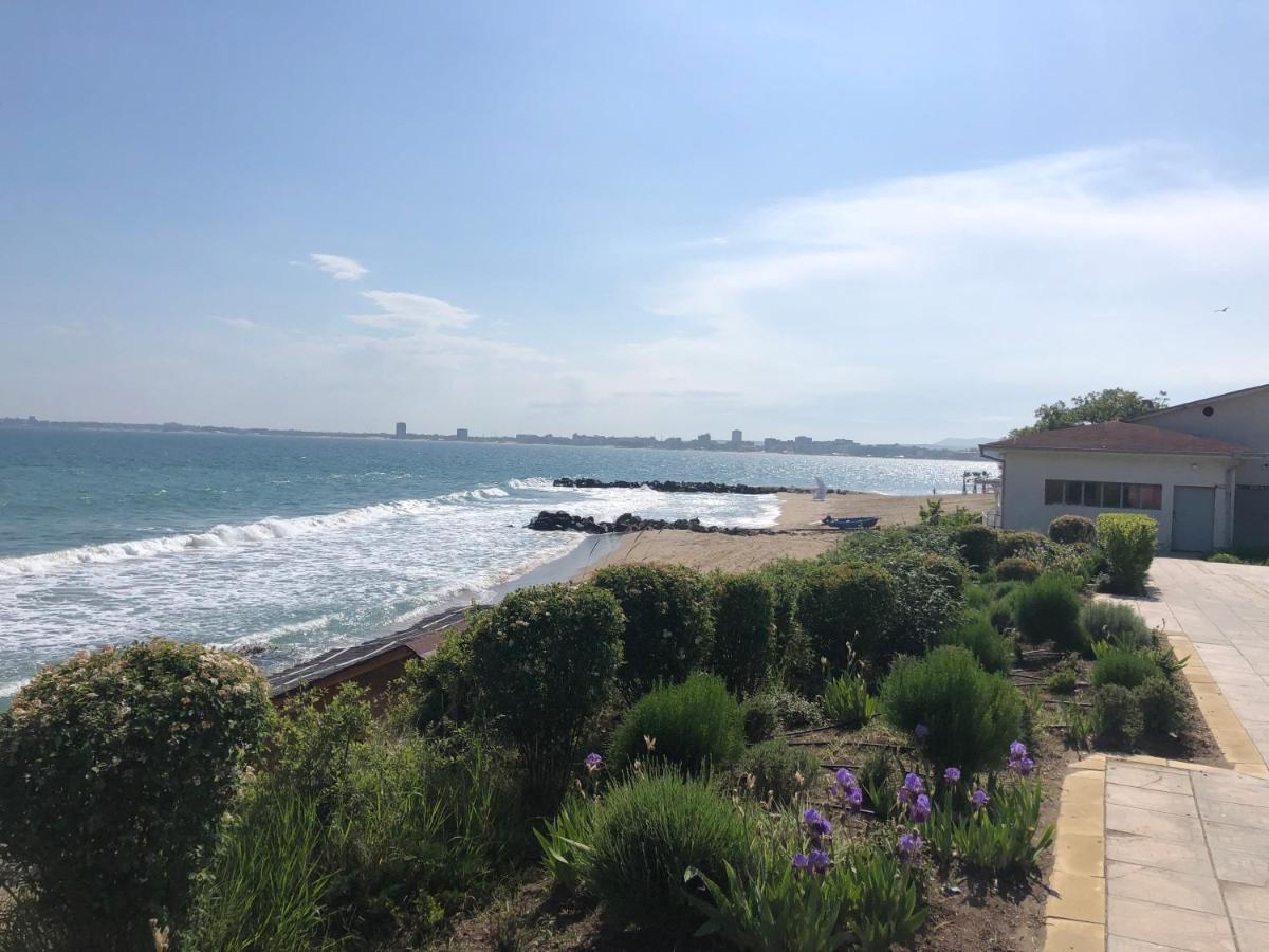 Single Apartment in Prestige Fort Beach Sveti Vlas Buitenkant foto