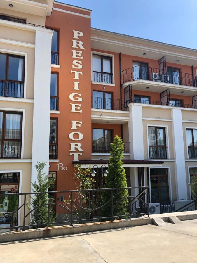 Single Apartment in Prestige Fort Beach Sveti Vlas Buitenkant foto